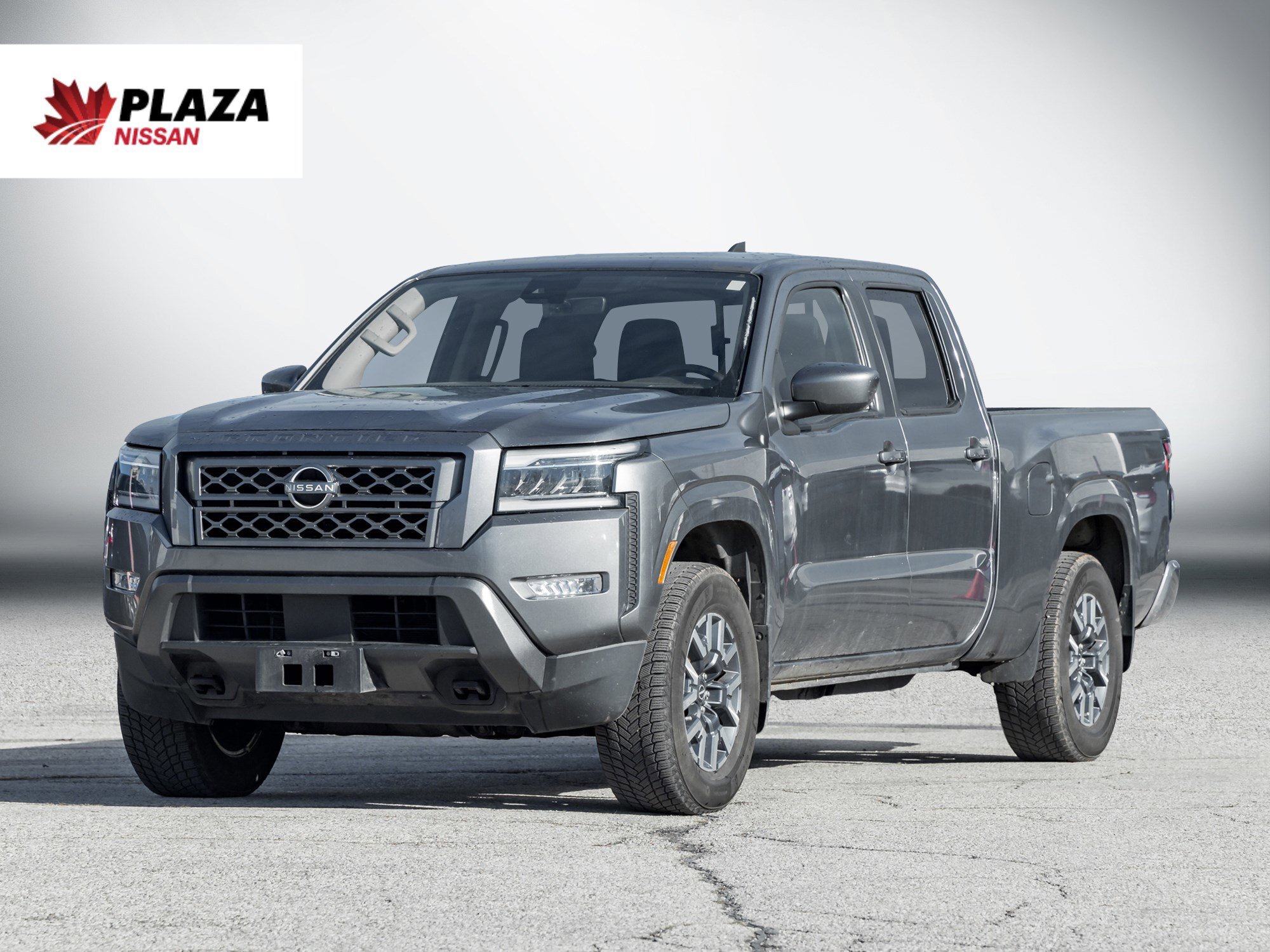 2023 Nissan Frontier SV Premium Crew Cab | ONE OWNER - OFF LEASE | LED