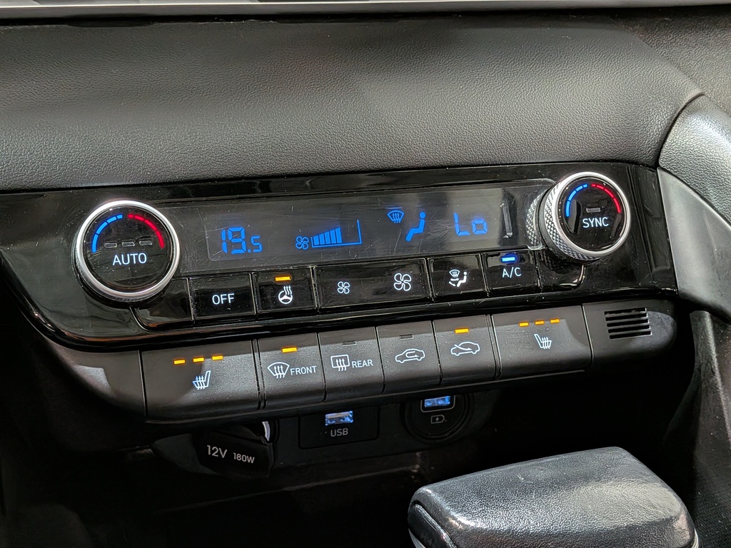 Hyundai Elantra 2022