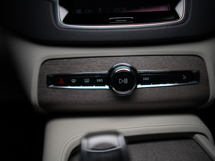 used 2023 Volvo XC90 Recharge car, priced at $54,900