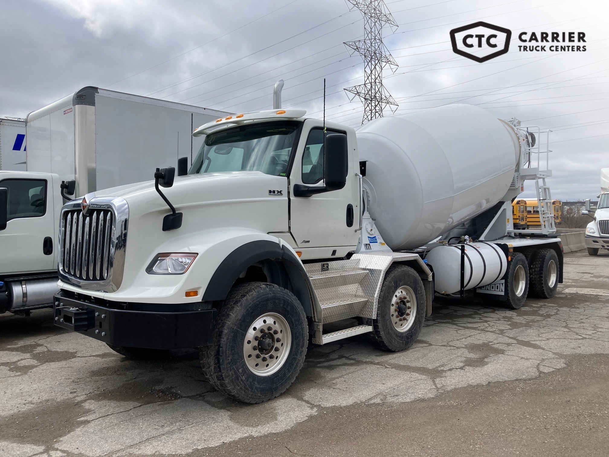 2025 International HX620