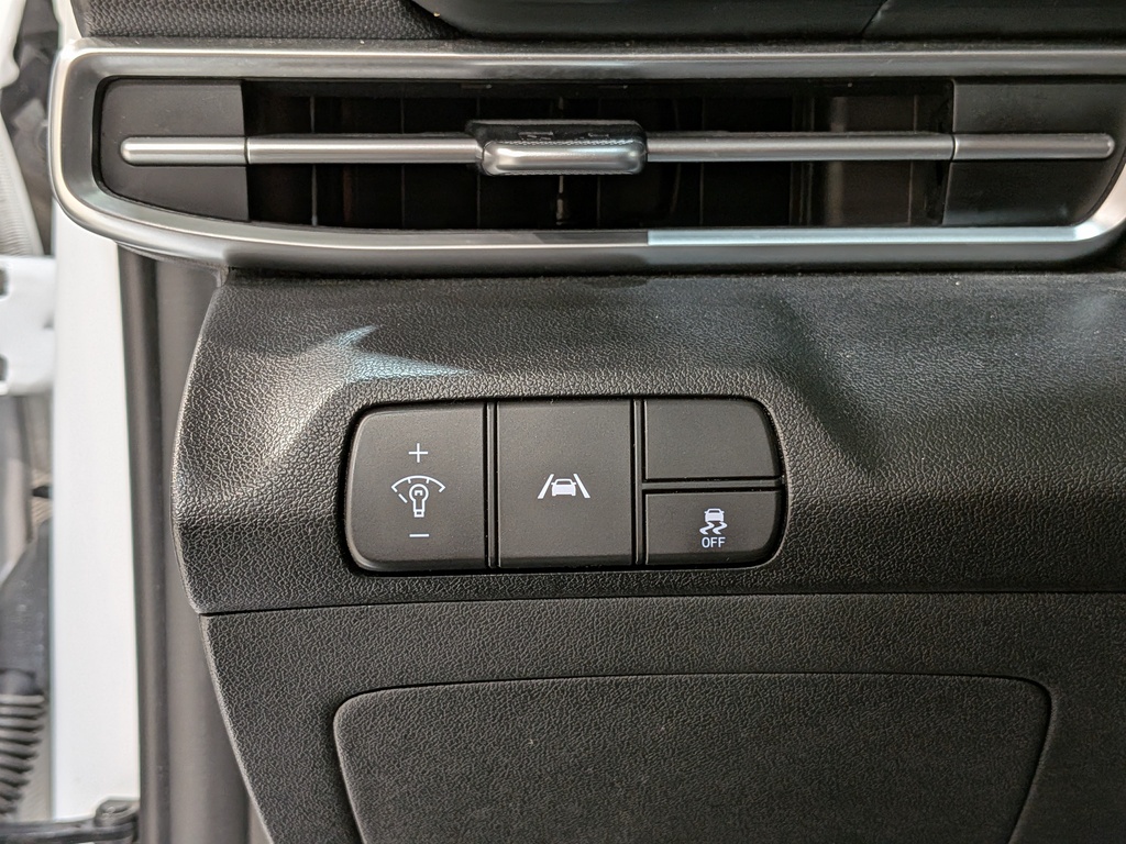 Hyundai Elantra 2022