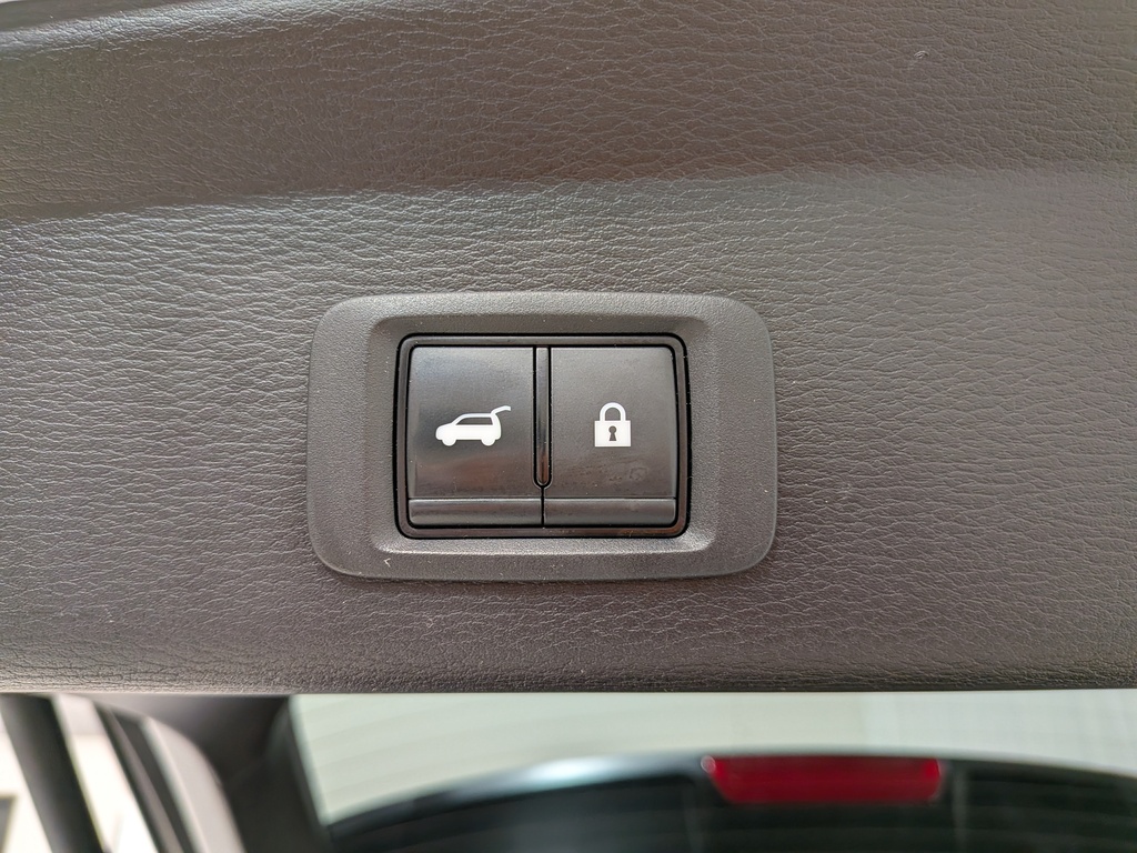 Mitsubishi Outlander PHEV 2023