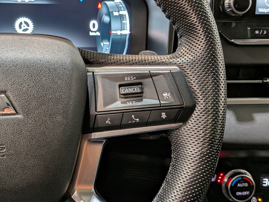 Mitsubishi Outlander PHEV 2023