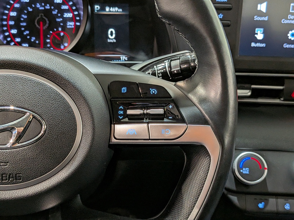 Hyundai Elantra 2022