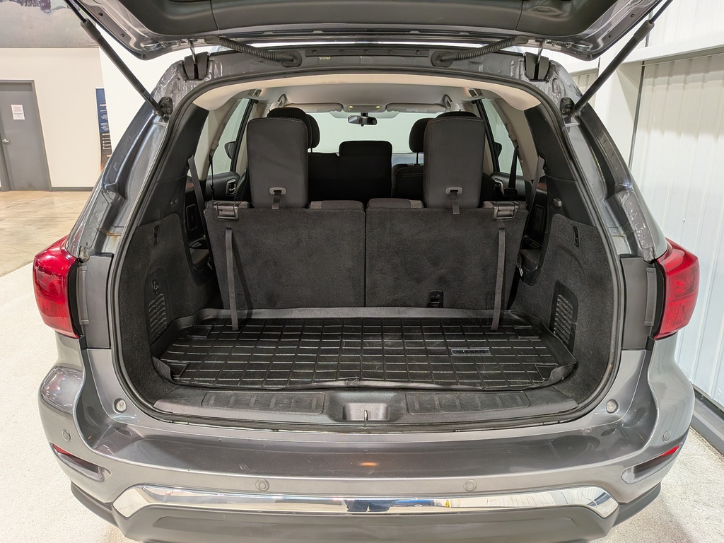 Nissan Pathfinder 2020