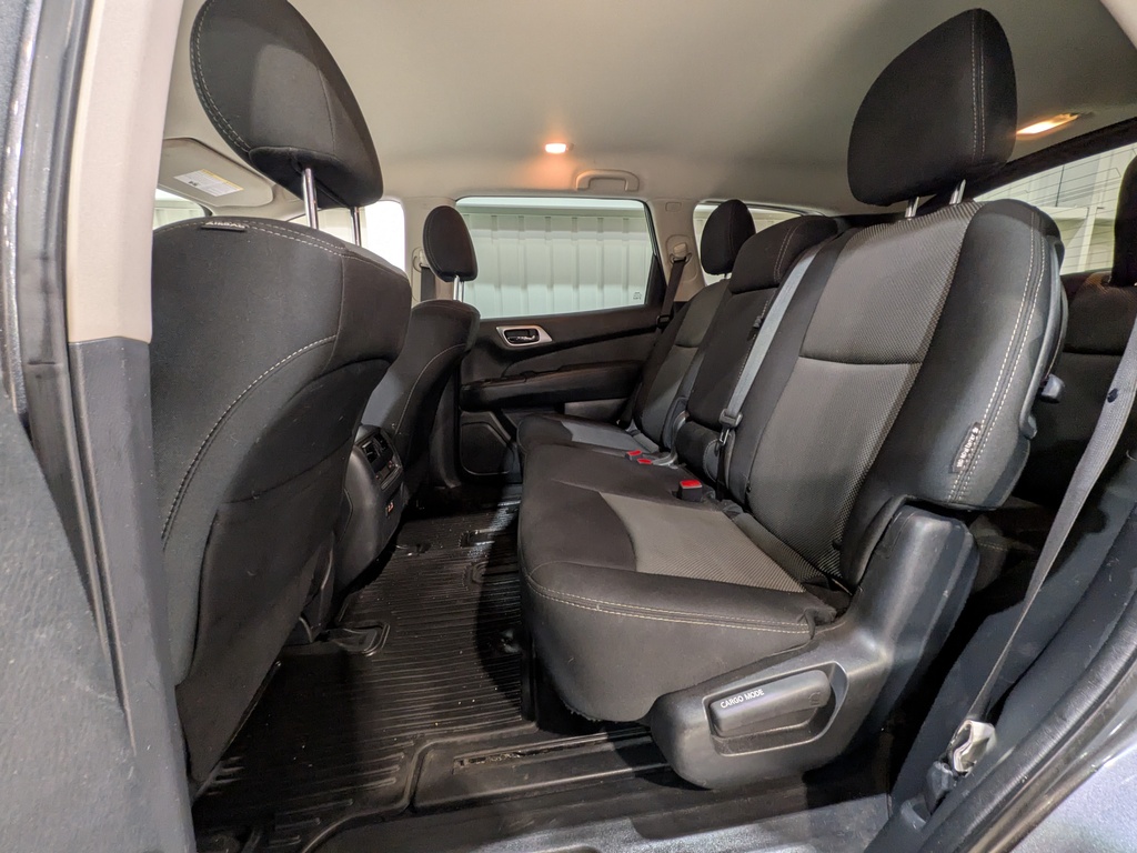 Nissan Pathfinder 2020