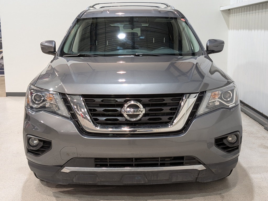 Nissan Pathfinder 2020