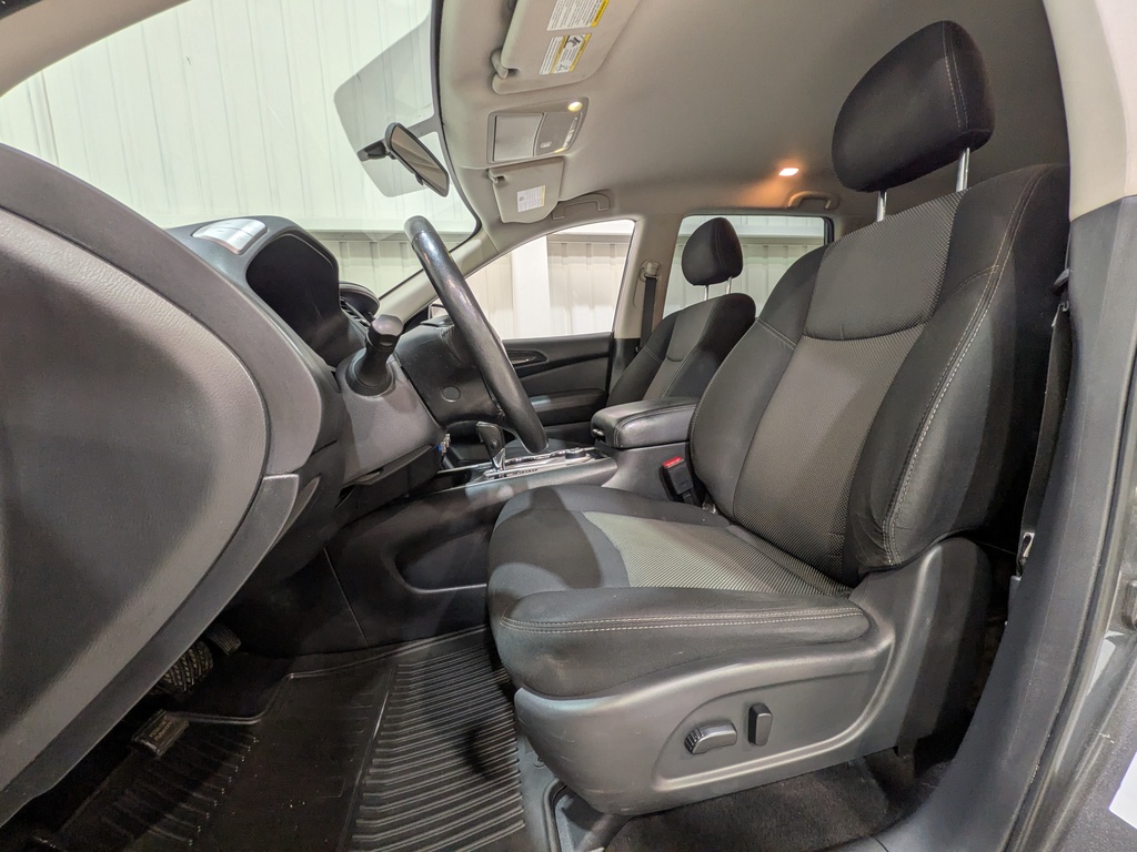 Nissan Pathfinder 2020