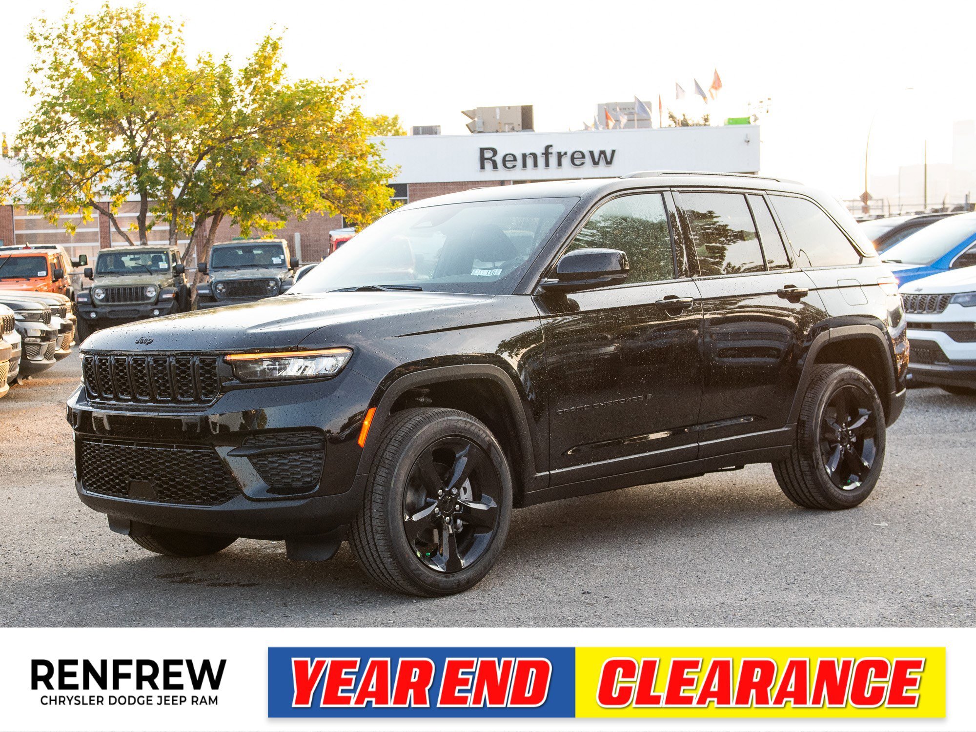 2025 Jeep Grand Cherokee Altitude 4x4, Sunroof, Trailer Tow Pkg, Heated Lea