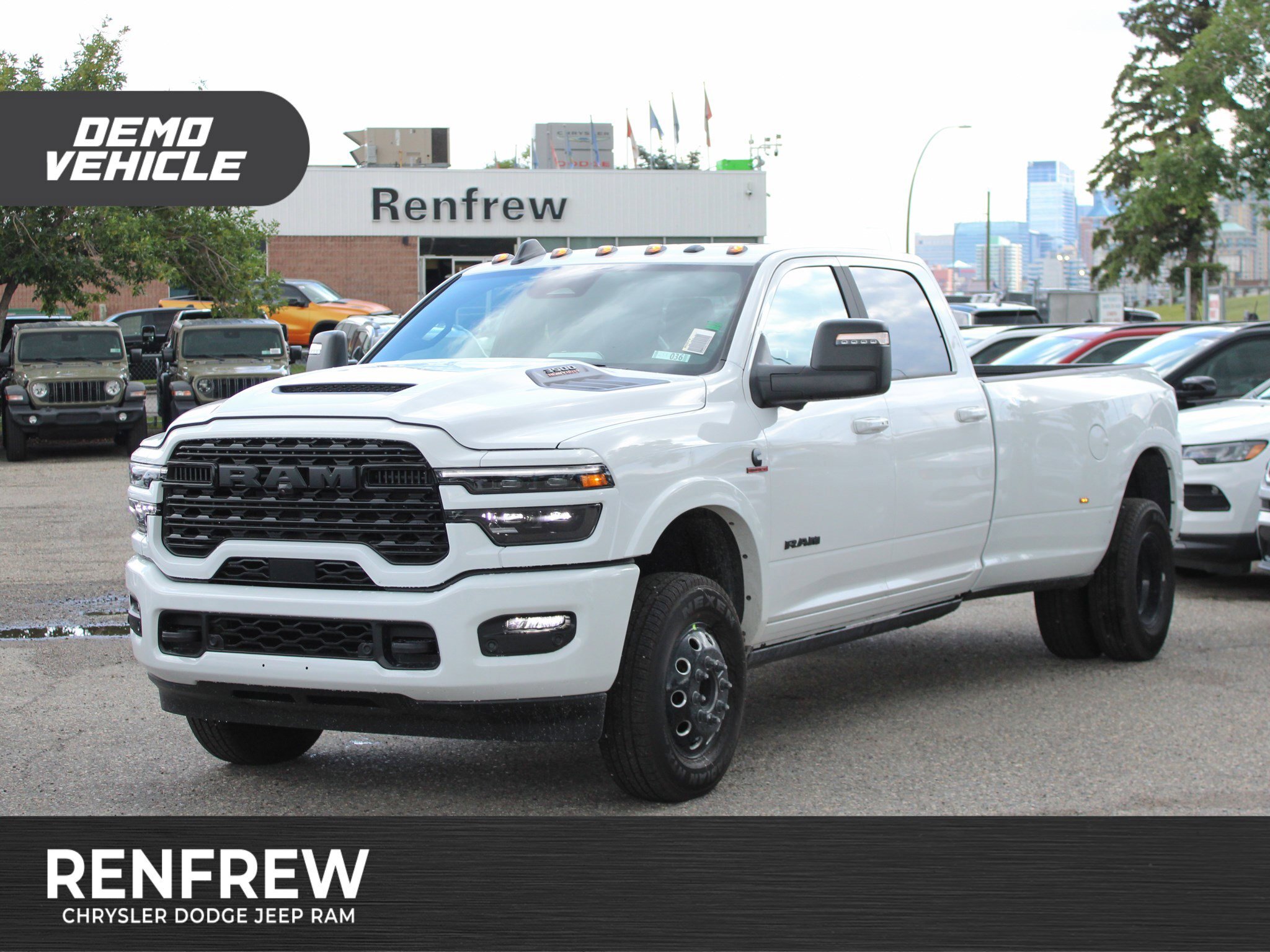 2025 Ram 3500 Limited 4x4, Max Tow Package, Sunroof, Heated/Cool