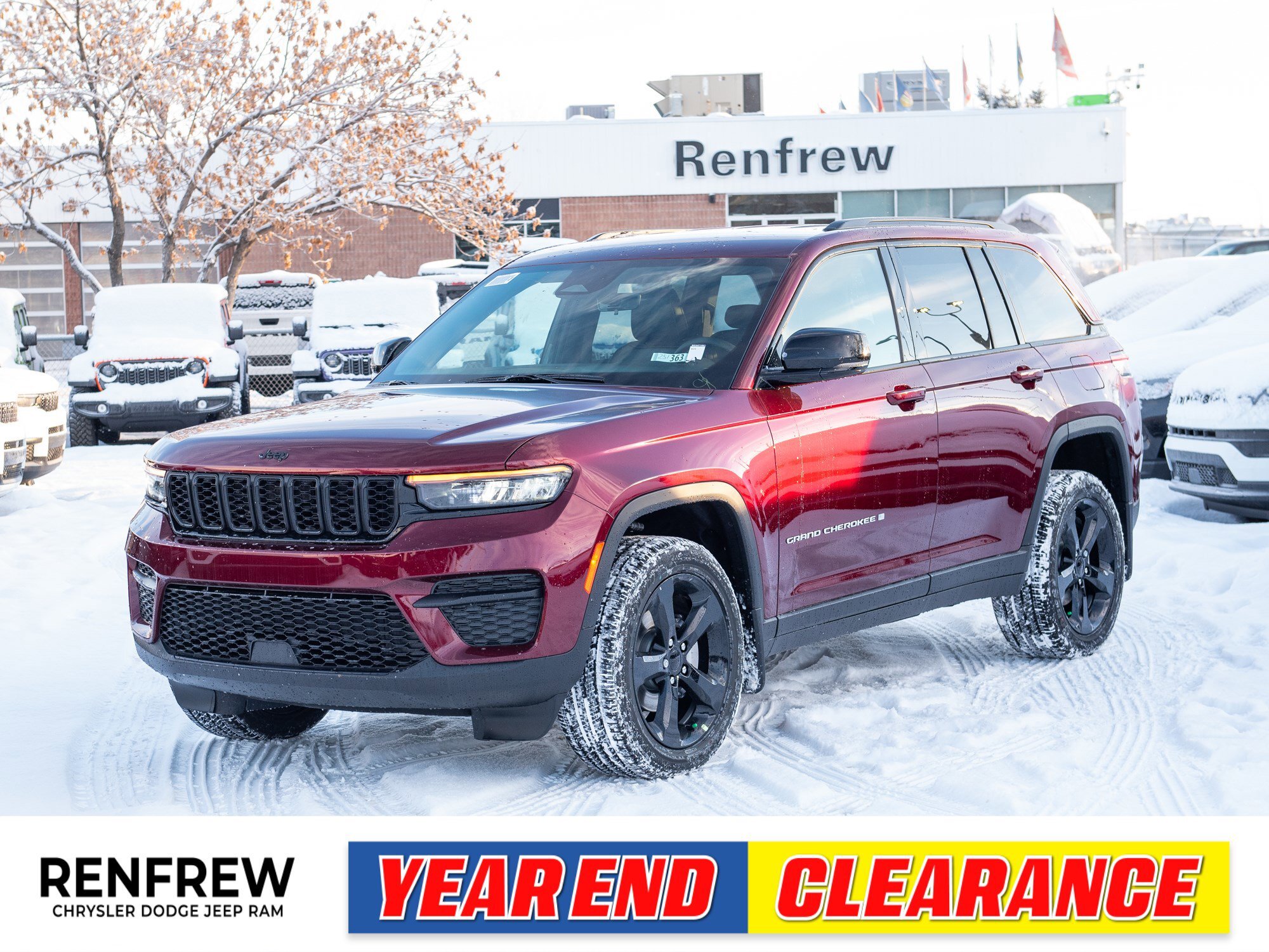 2025 Jeep Grand Cherokee Altitude 4x4, Heated Leather, Wireless Charging Pa