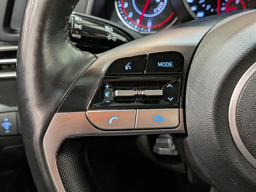 Hyundai Elantra 2022