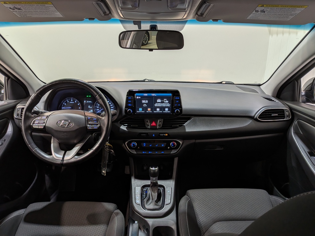 Hyundai Elantra GT 2018