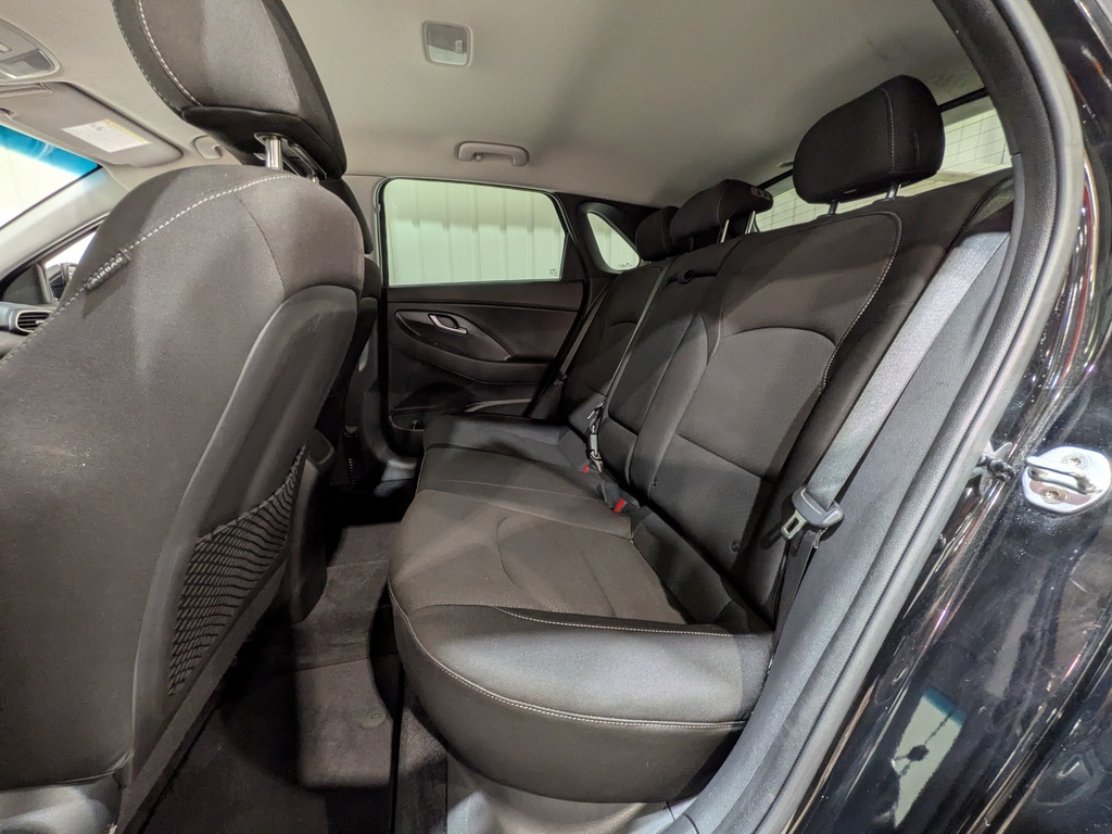 Hyundai Elantra GT 2018