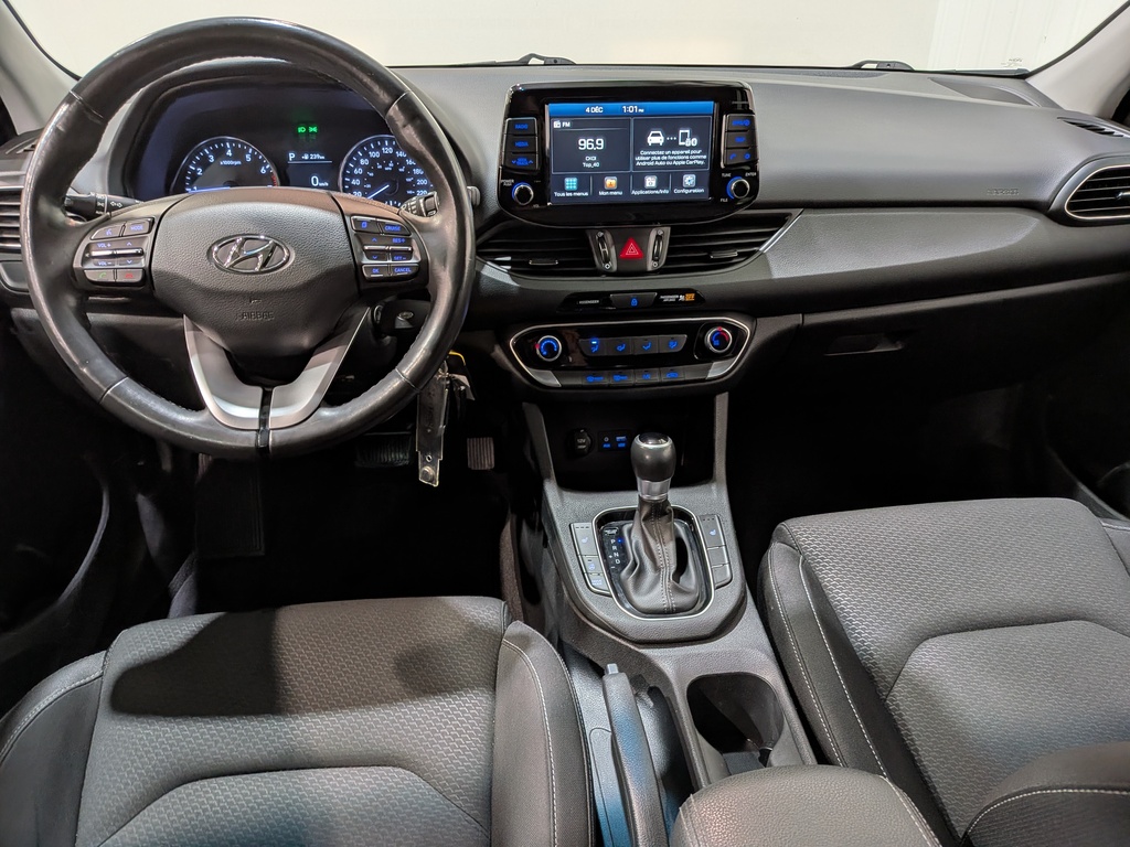 Hyundai Elantra GT 2018