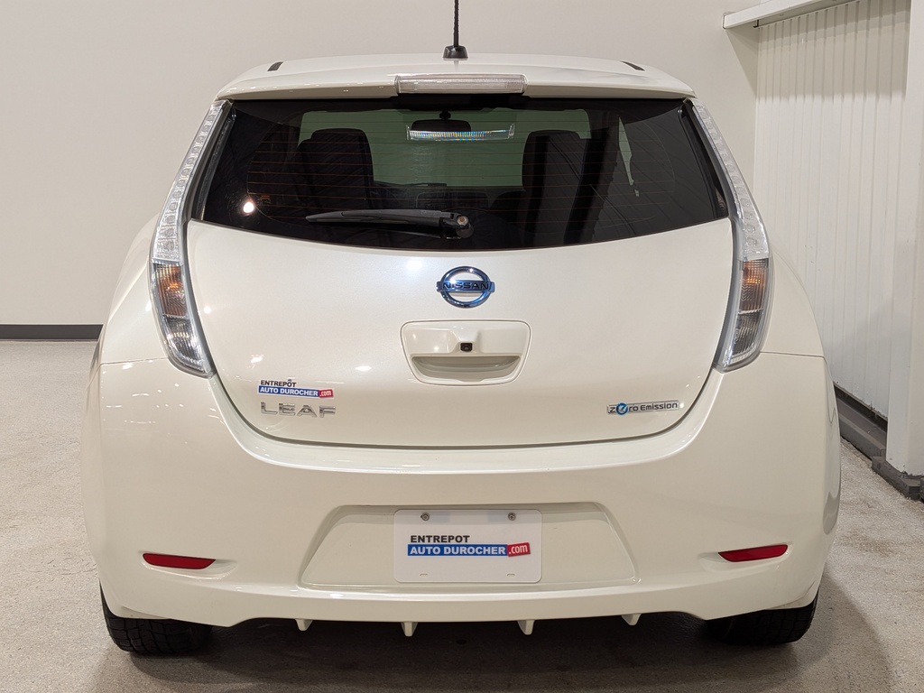 Nissan LEAF 2017