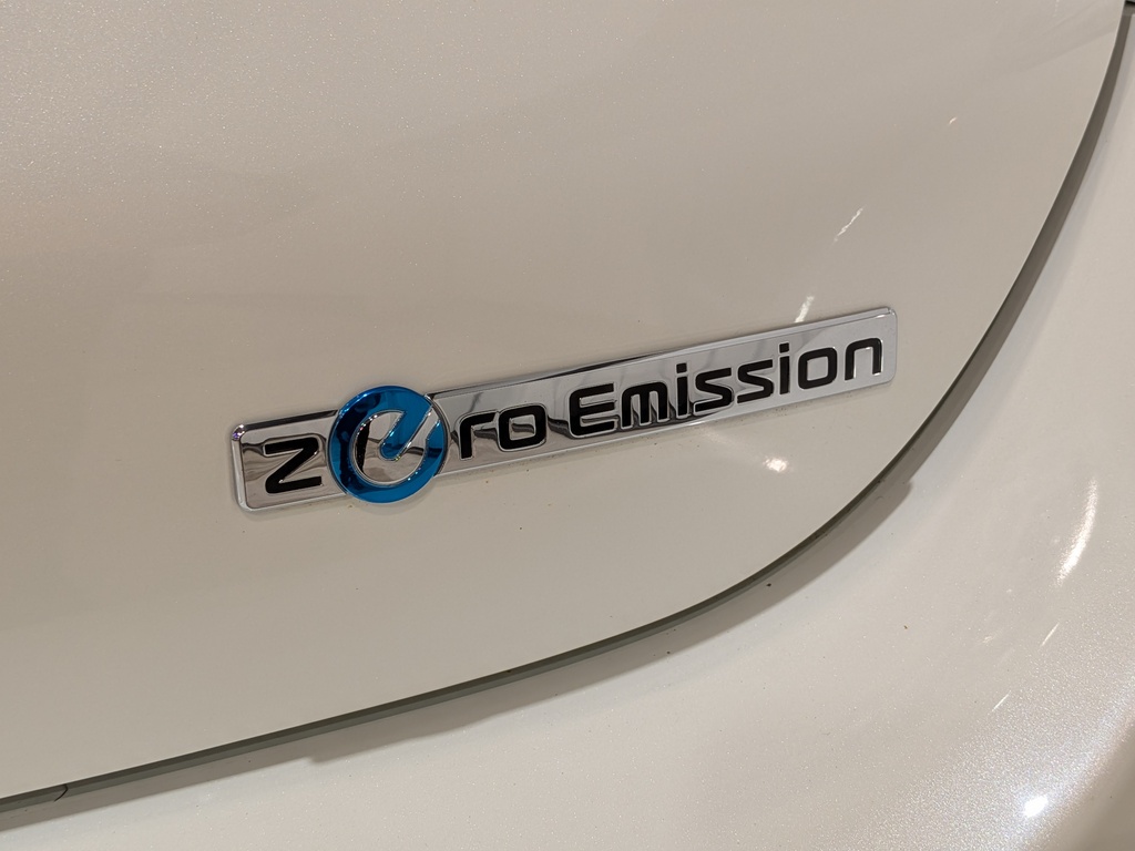 Nissan LEAF 2017