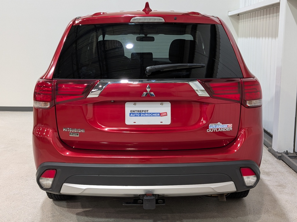 Mitsubishi Outlander 2017