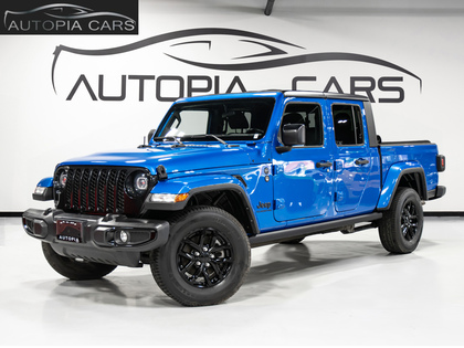 Jeep Gladiator Altitude Crew Cab 4WD