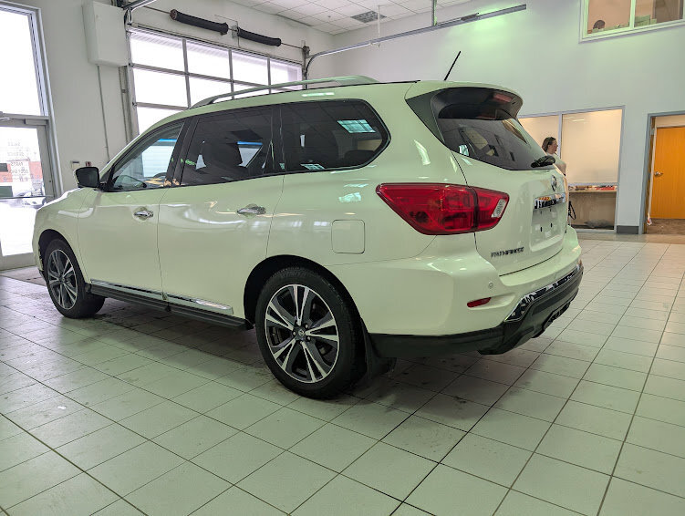 2017 Nissan Pathfinder