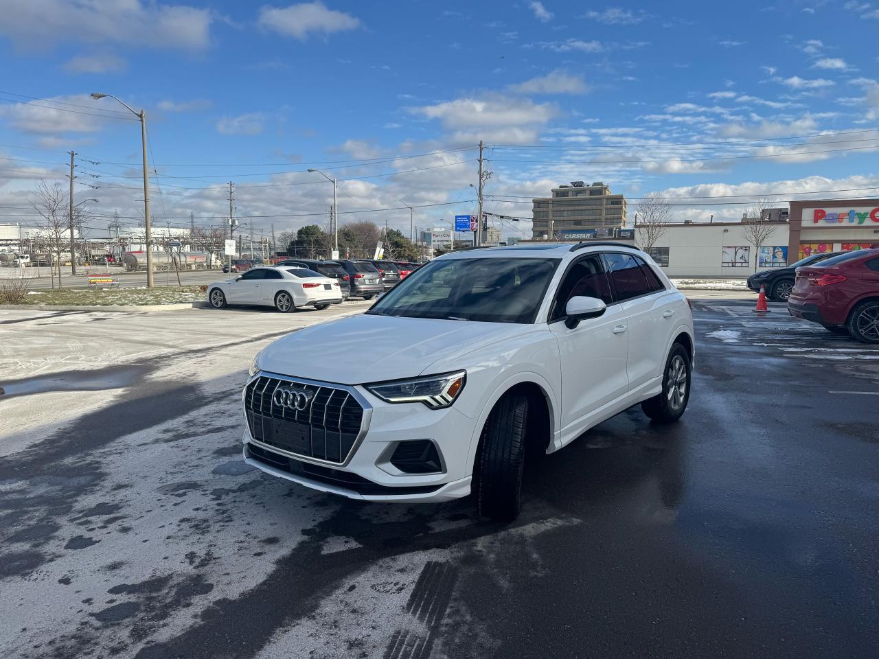 2022 Audi Q3