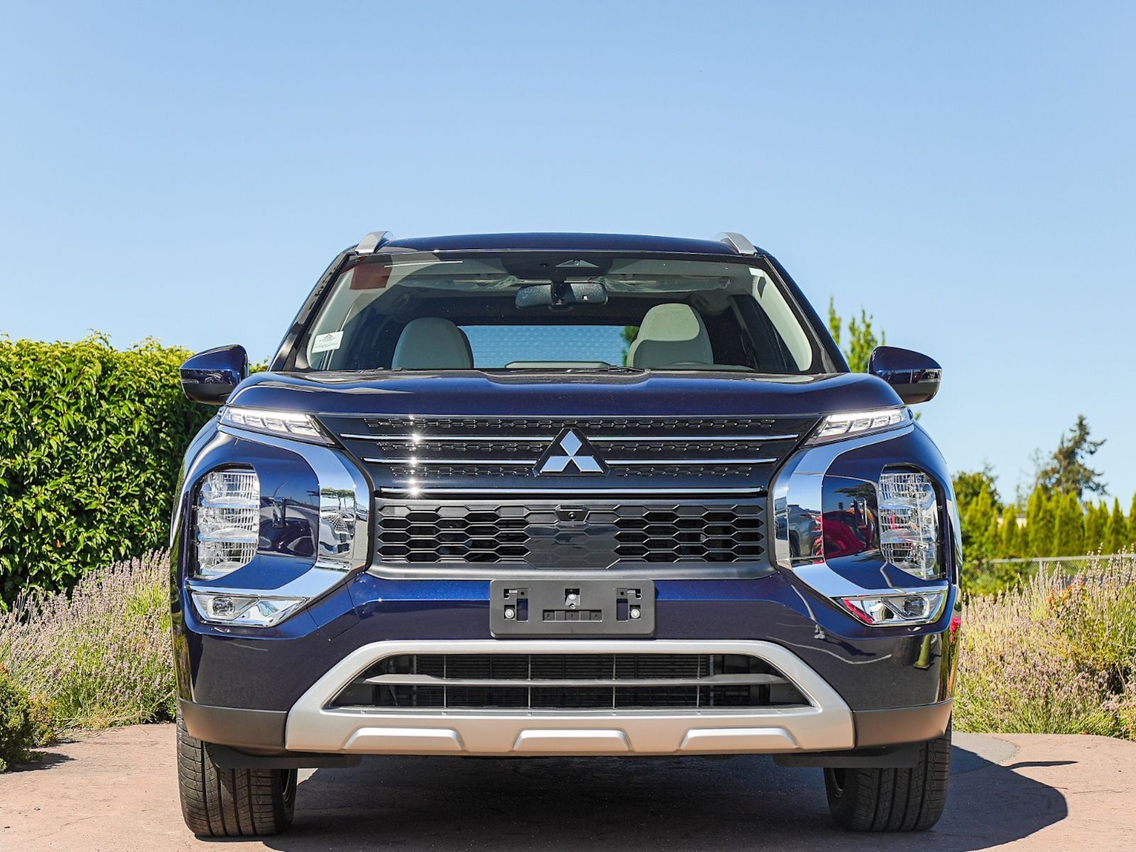 2025 Mitsubishi Outlander PHEV