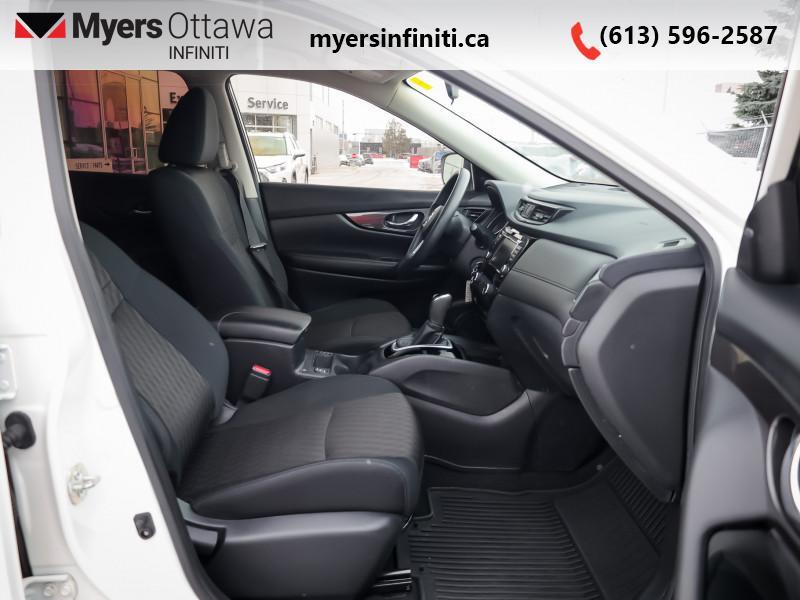 2018 Nissan Rogue - Gallery image 8