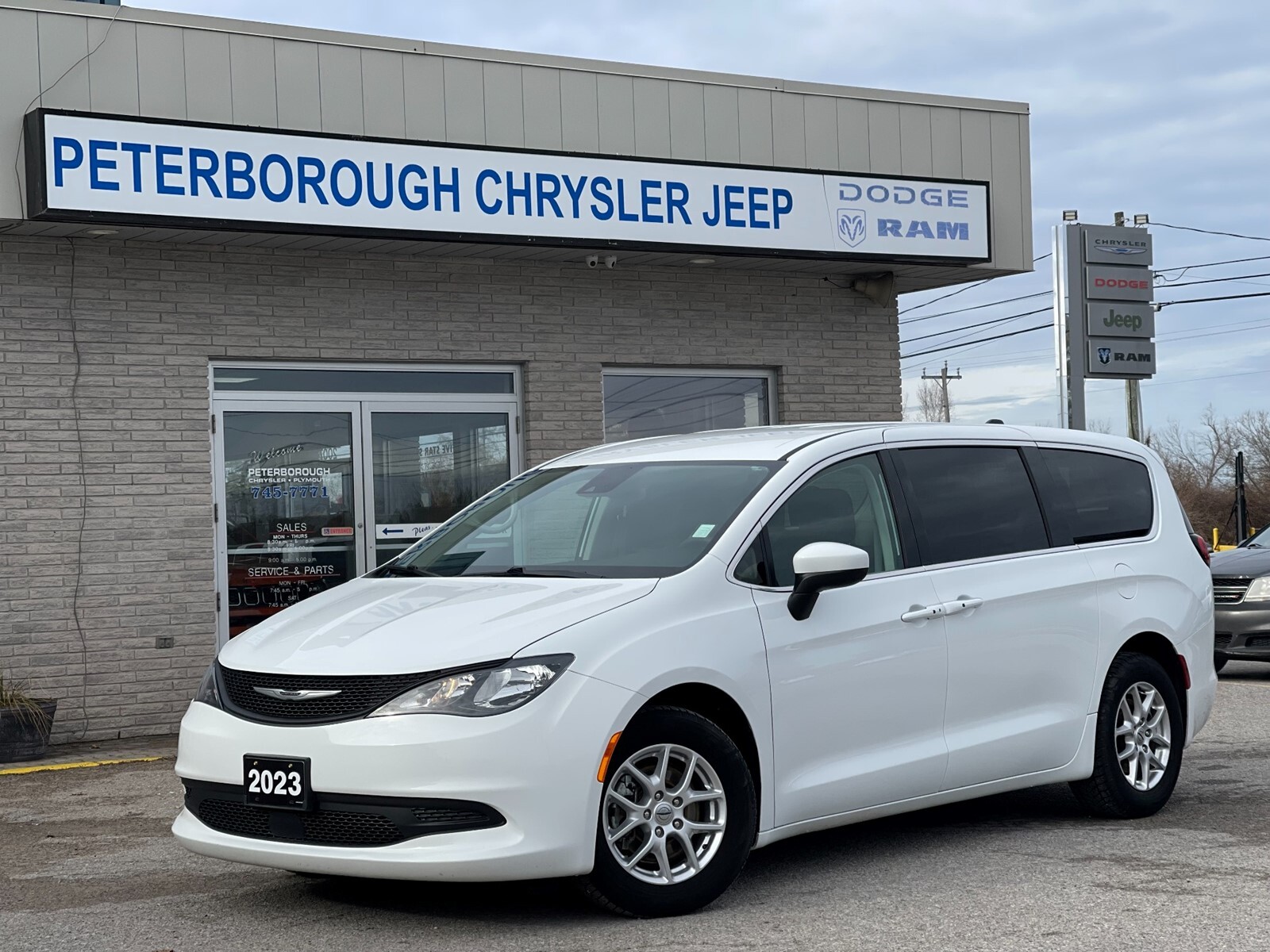 2023 Chrysler Grand Caravan