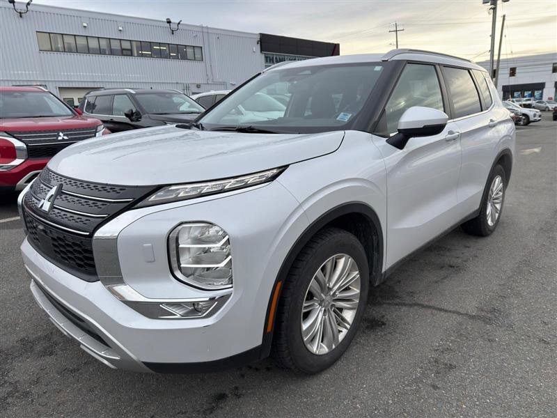2022 Mitsubishi Outlander