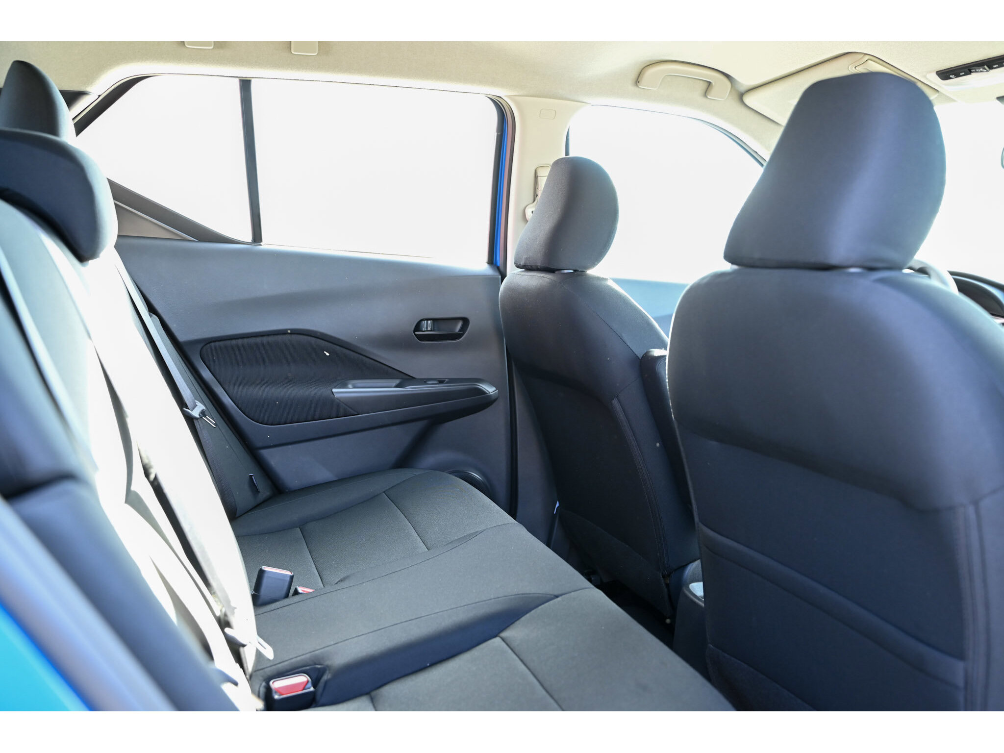 2025 Nissan Kicks Play