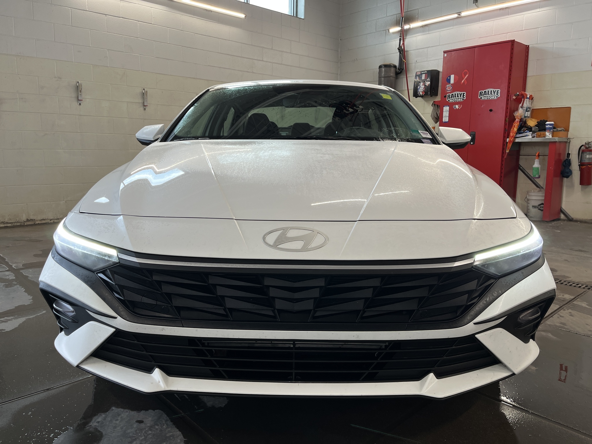 2025 Hyundai Elantra