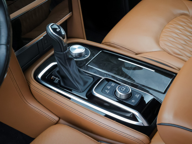 2024 INFINITI QX80 - Gallery image 15