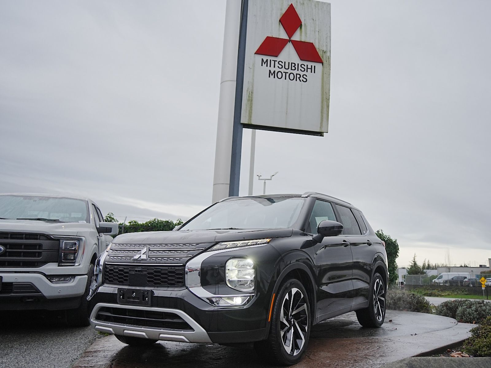 2022 Mitsubishi Outlander