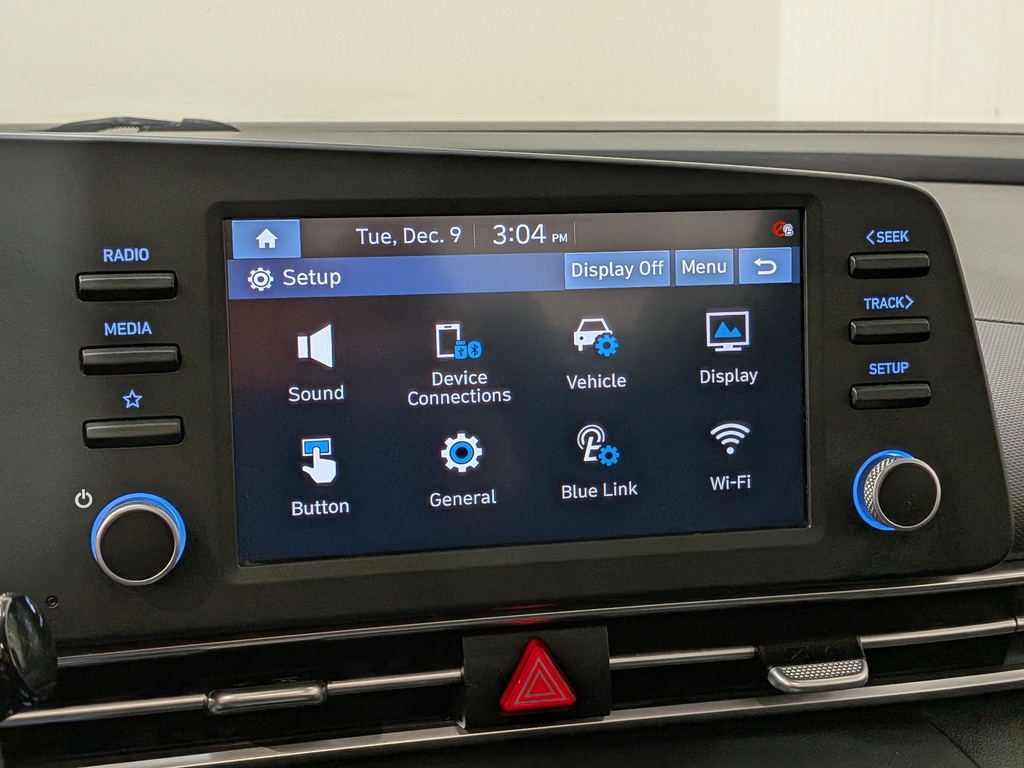 Hyundai Elantra 2022