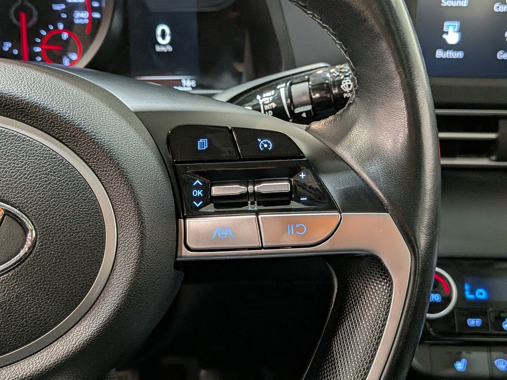 Hyundai Elantra 2022