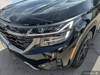 used 2025 Kia Seltos car, priced at $41,195