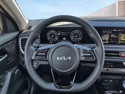 used 2025 Kia Seltos car, priced at $41,195