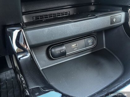 used 2025 Kia Seltos car, priced at $41,195