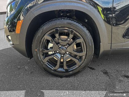 used 2025 Kia Seltos car, priced at $41,195