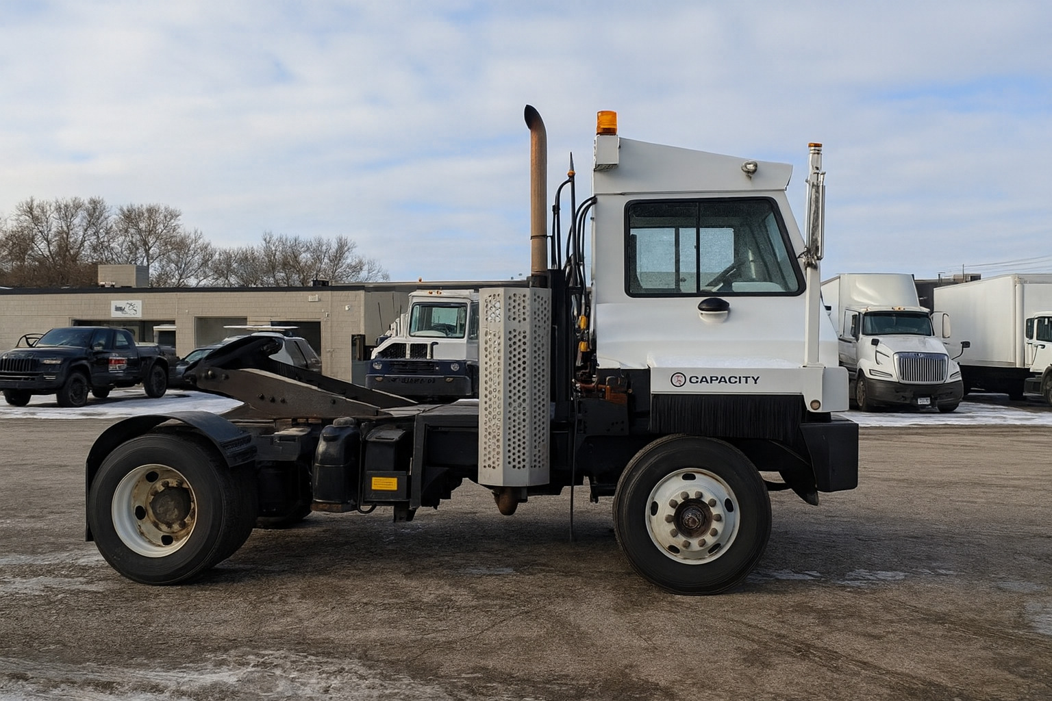 2019 Capacity TJ9000 DOT