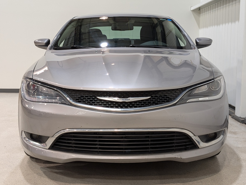 Chrysler 200 2016
