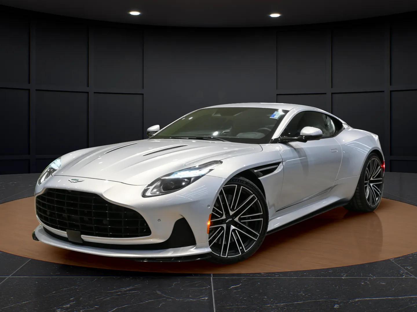 2024 Aston Martin DB12