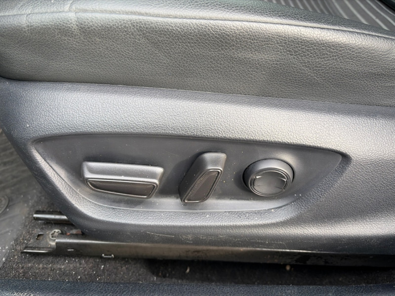 2024 Toyota Camry - Gallery image 10