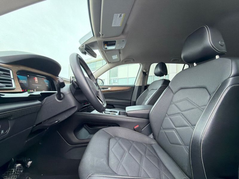 2024 Volkswagen Atlas - Gallery image 10