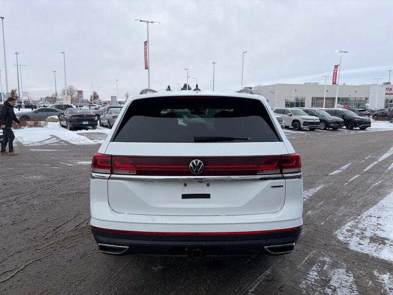 2024 Volkswagen Atlas - Gallery image 3