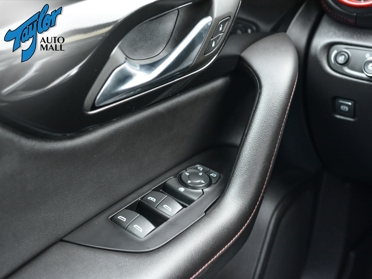 2024 Chevrolet Blazer - Gallery image 15