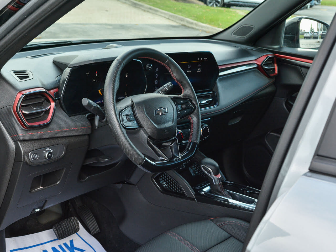 2025 Chevrolet Trailblazer - Gallery image 11