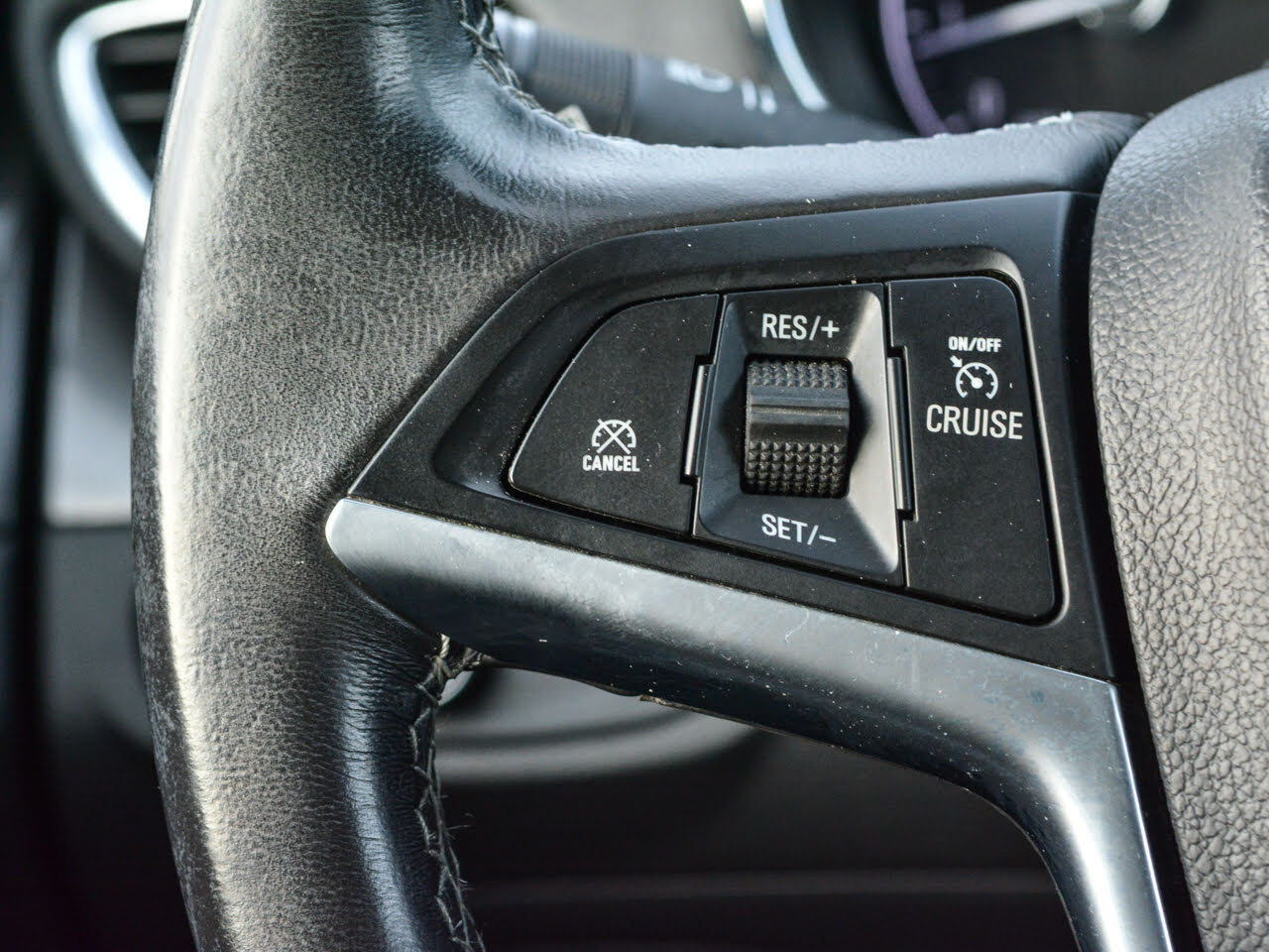 2017 Buick Encore - Gallery image 16