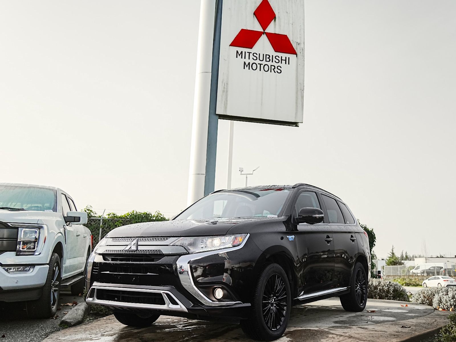 2020 Mitsubishi Outlander PHEV