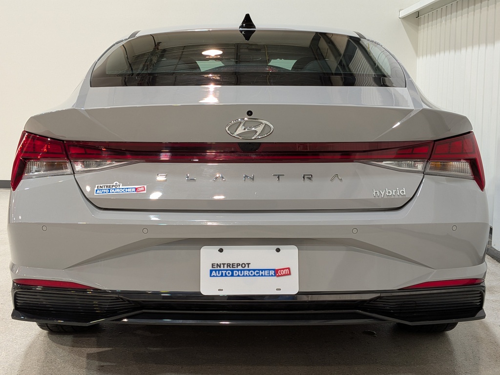 Hyundai Elantra Hybrid 2023